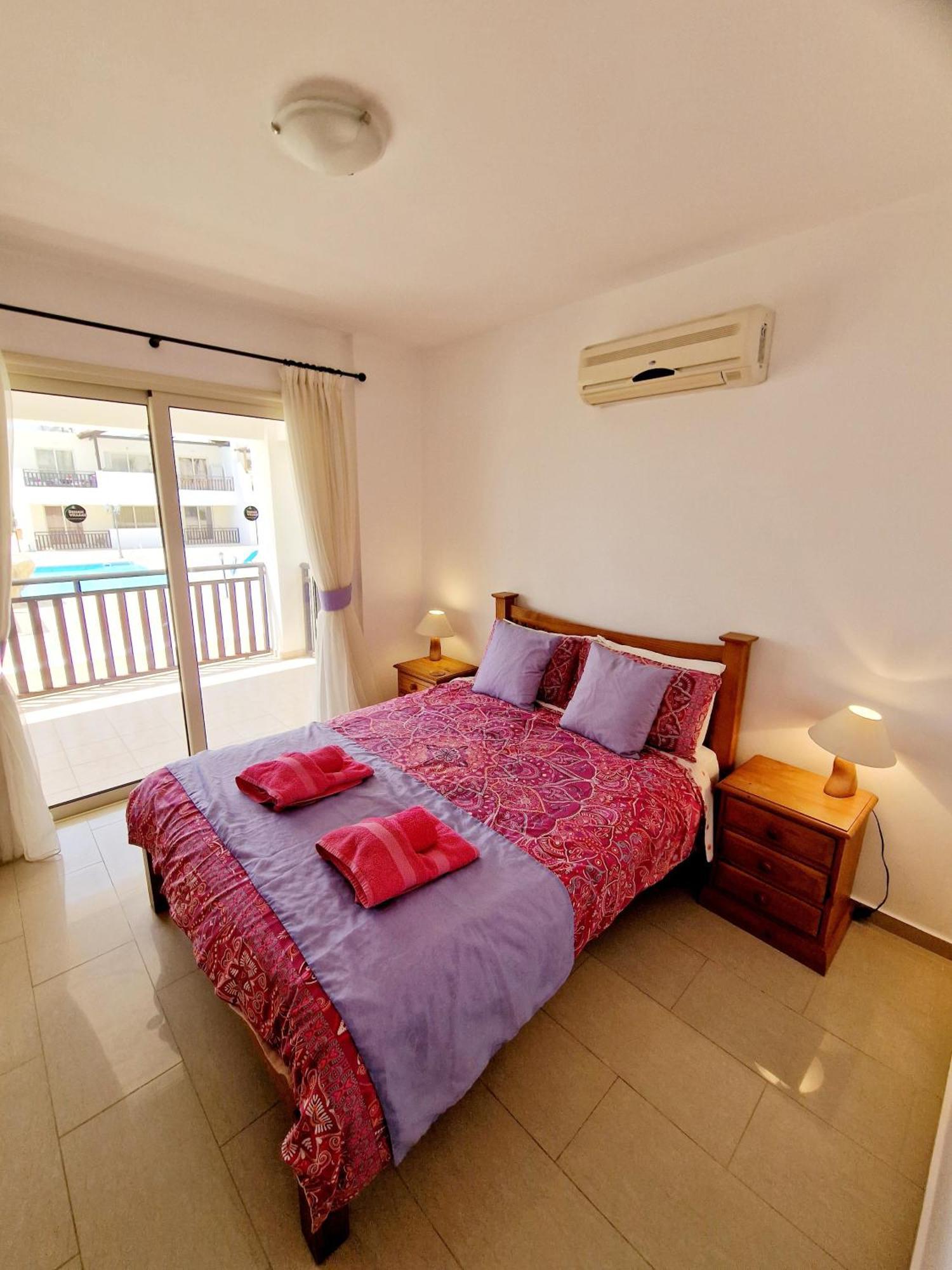 C5 Vanessa Poolside Apartment Peyia Exterior foto